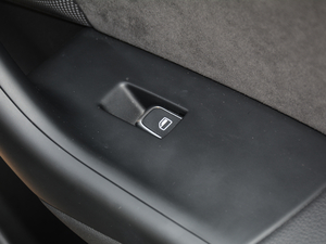 201740 TFSI quattro ȫrL g