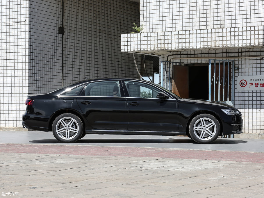 2018WA6L 30o 35 TFSI r