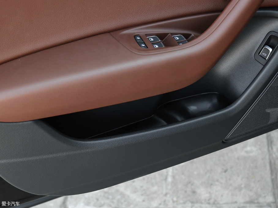 2018WA6L 30o(j) 35 TFSI r