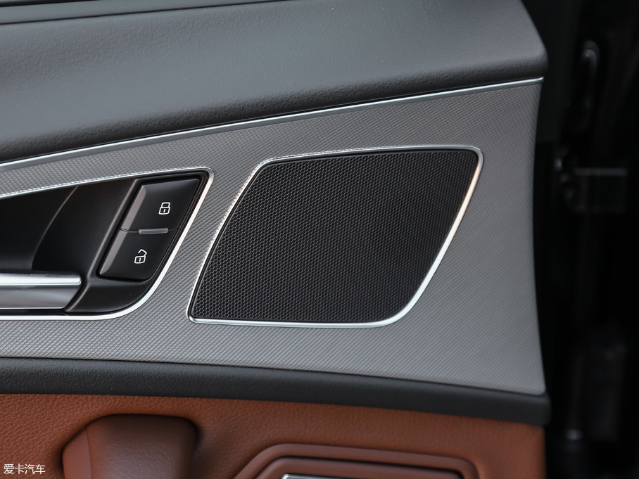 2018WA6L 30o 35 TFSI r