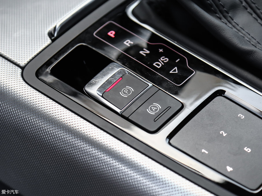 2018WA6L 30o 35 TFSI r