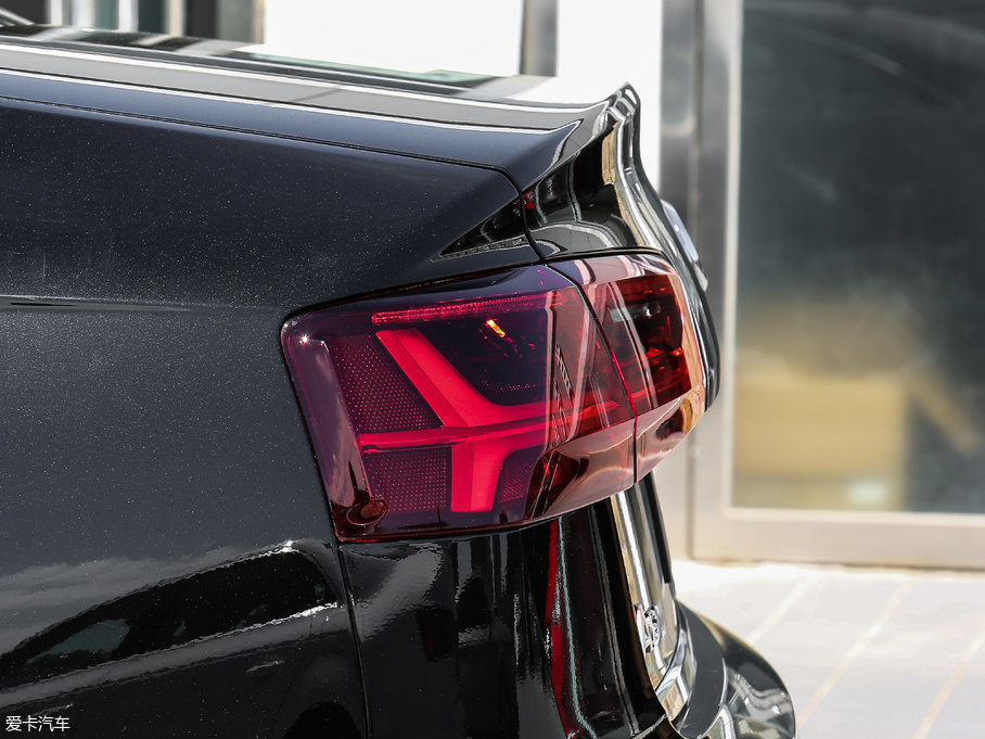 2018WA6L 30o 30 FSI L