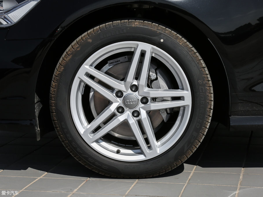 2018WA6L 30o TFSI Mȡ