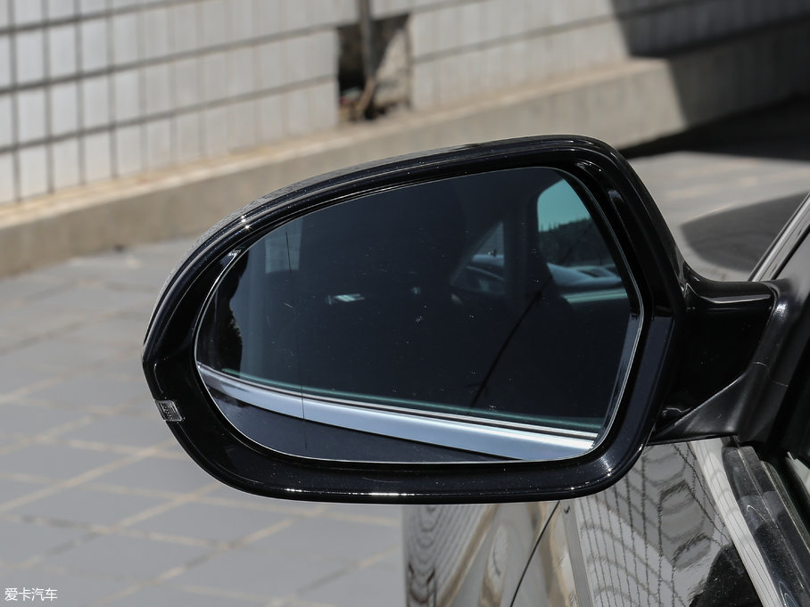 2018WA6L 30o TFSI Mȡ