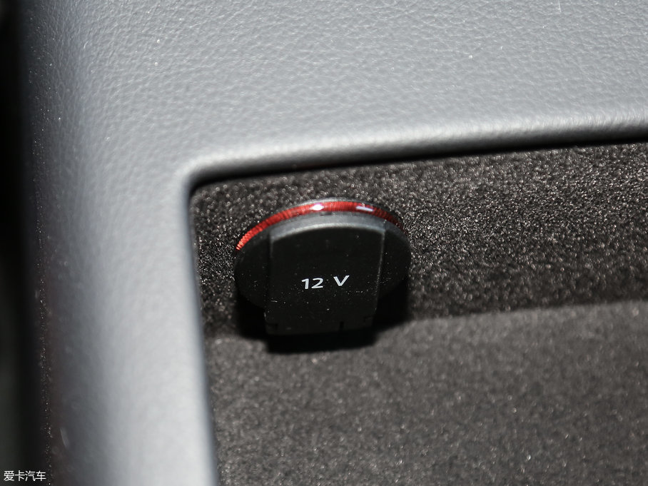 2018WA6L 30o TFSI Mȡ