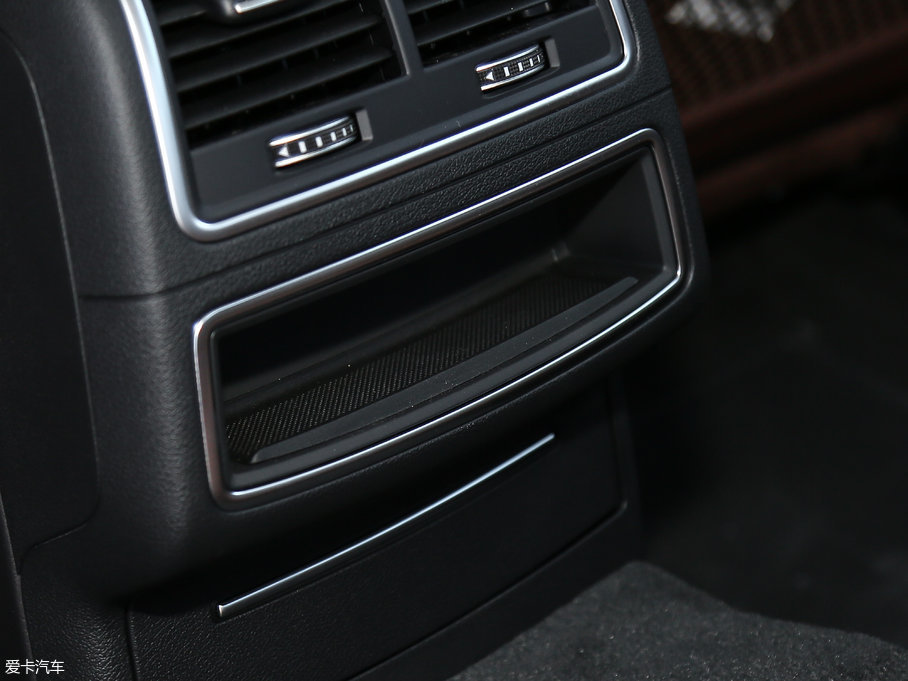 2018WA6L 30o TFSI Mȡ