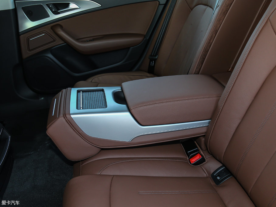 2018WA6L 30o TFSI Mȡ