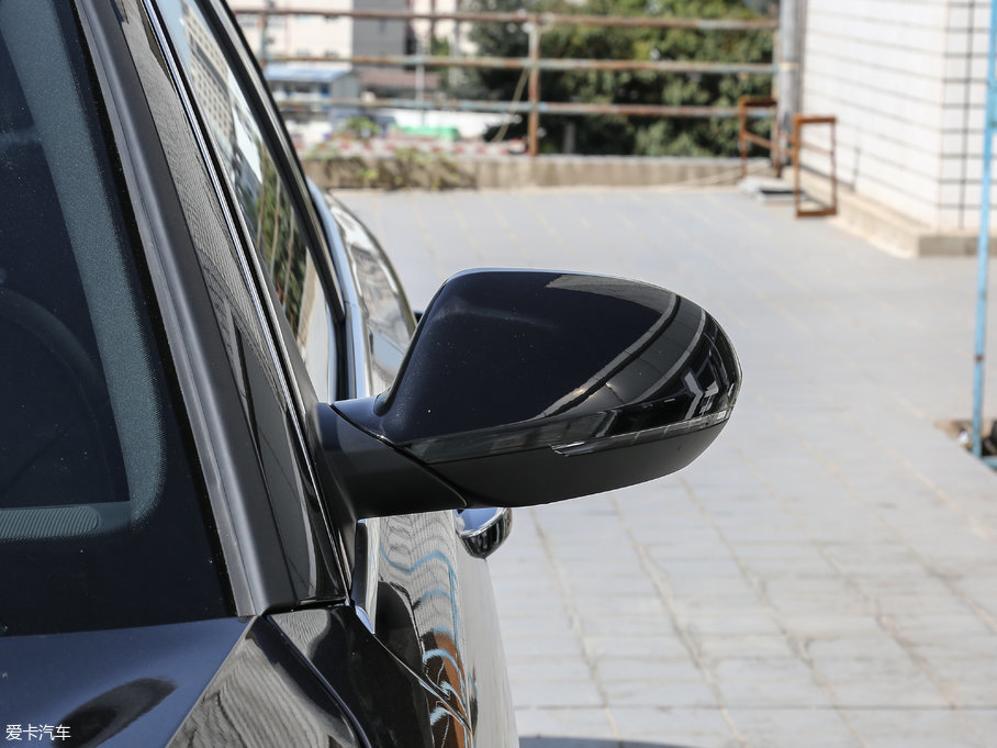 2018WA6L 30o 35 TFSI \