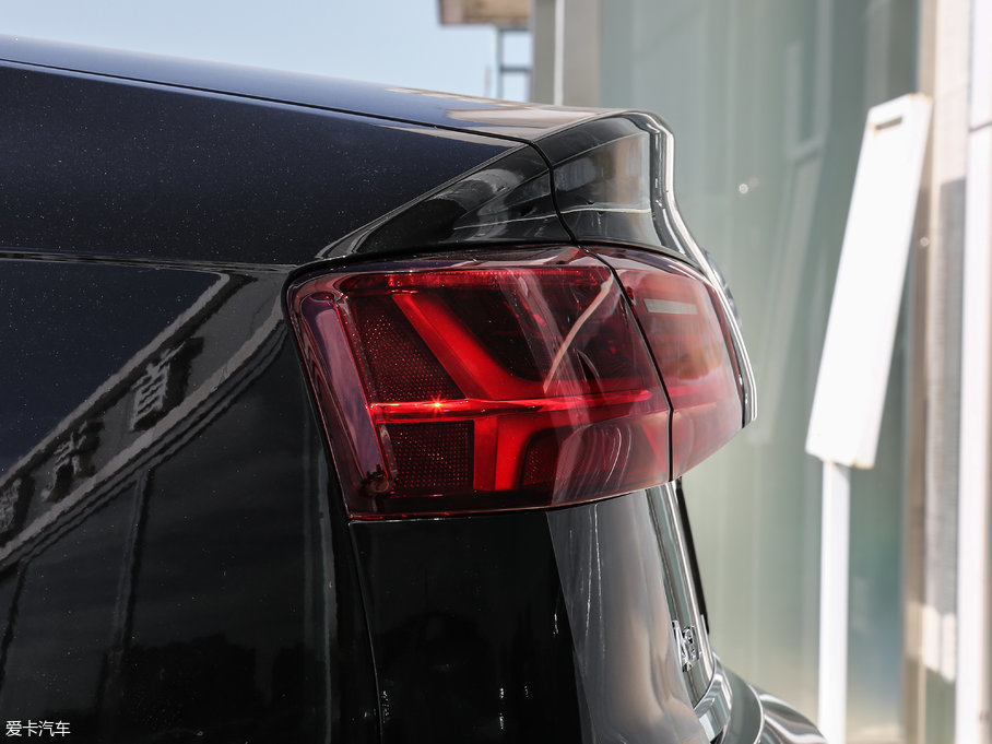 2018WA6L 30o 35 TFSI \