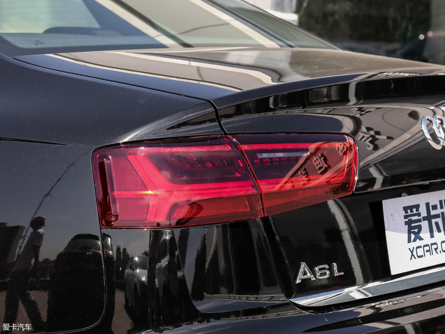 2018WA6L 30o 35 TFSI \