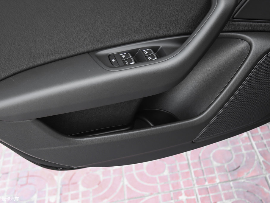 2018WA6L 30o 35 TFSI \