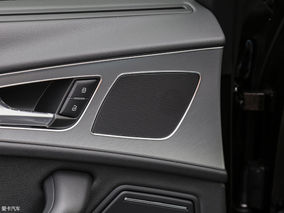 2018?yun)WA6L 30o(j) 45 TFSI quattro \(yn)(dng)