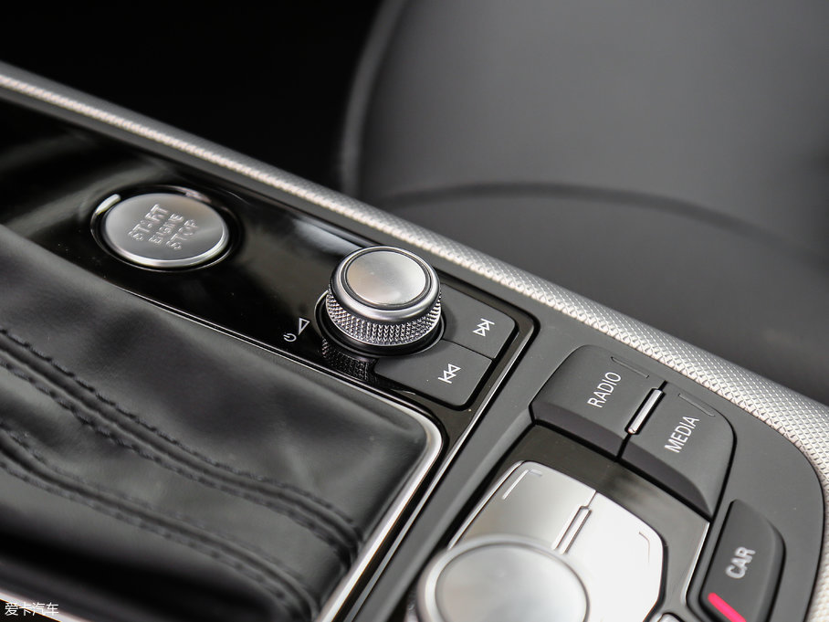 2018WA6L 30o 45 TFSI quattro \