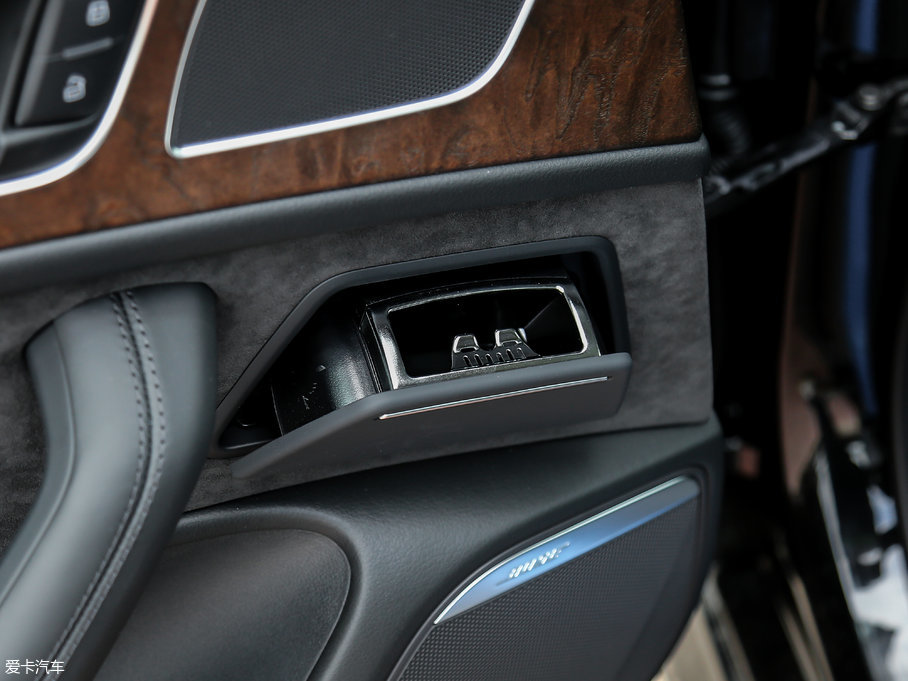 2018WA6L 30o 50 TFSI quattro 