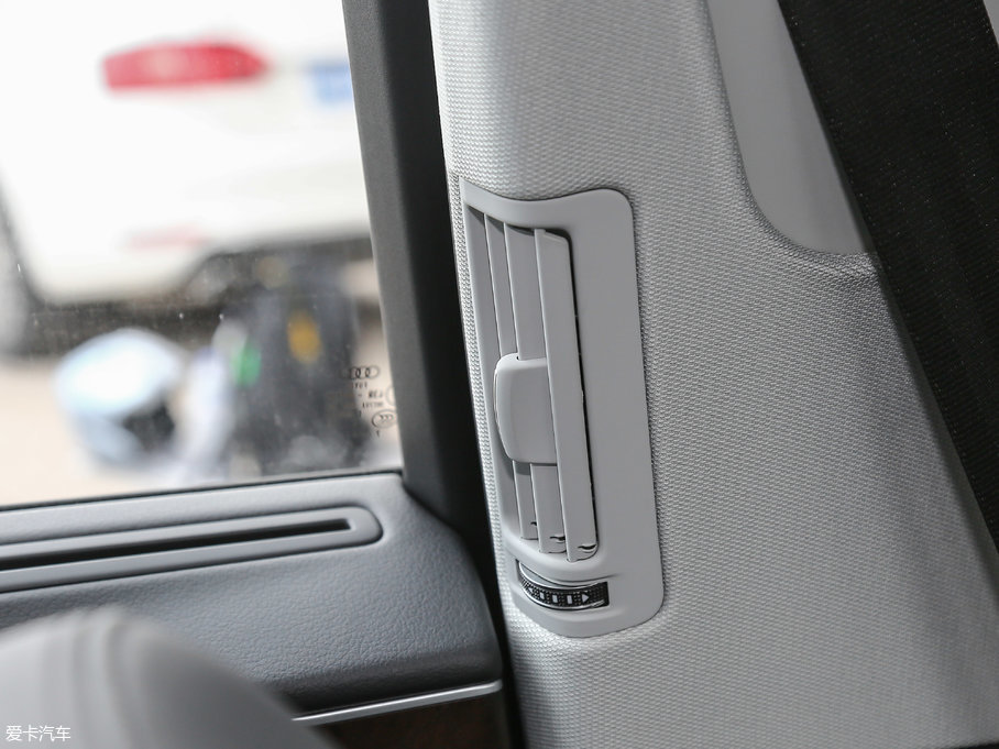 2018?yun)WA6L 30o(j) 50 TFSI quattro 