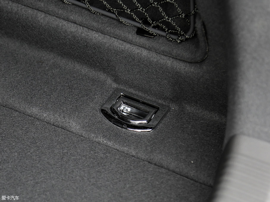 2018?yun)WA6L 30o(j) 50 TFSI quattro 