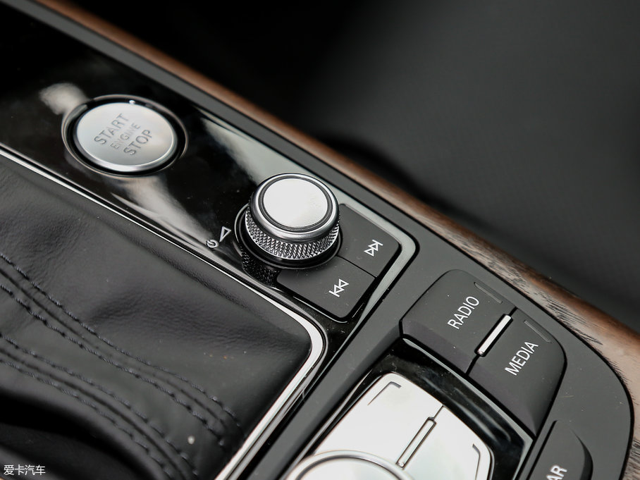 2018WA6L 30o 50 TFSI quattro 