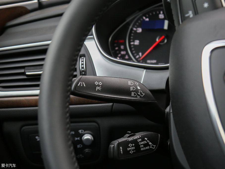 2018WA6L 30o 50 TFSI quattro 