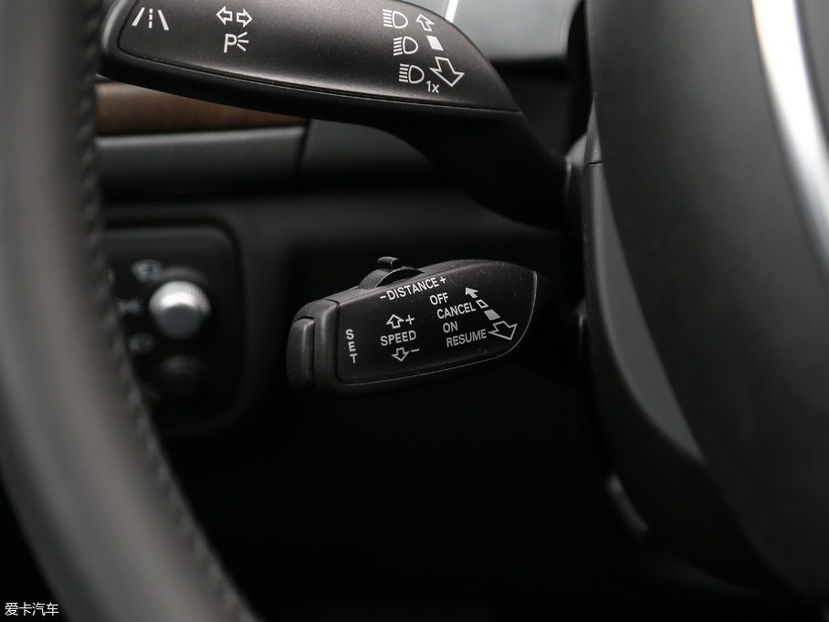 2018WA6L 30o 50 TFSI quattro 