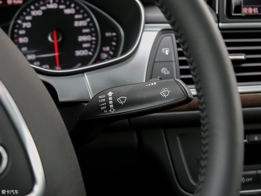 2018?yun)WA6L 30o(j) 50 TFSI quattro 