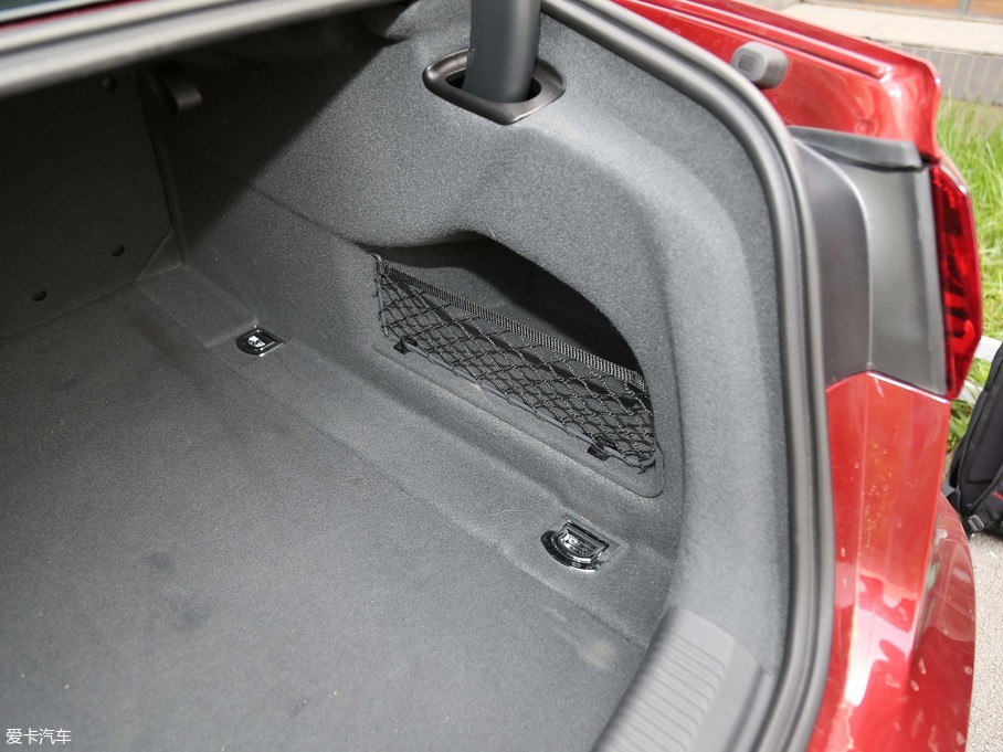 2018��?yu��n)W��A6L 30����o(j��)��� 35 TFSI �\(y��n)����