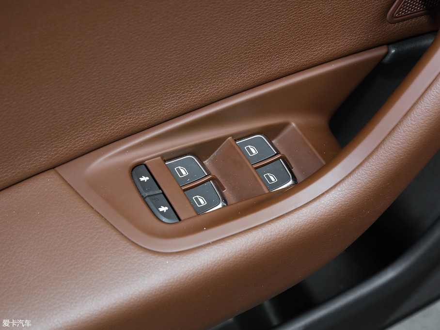 2018WA6L 30o(j) 35 TFSI \