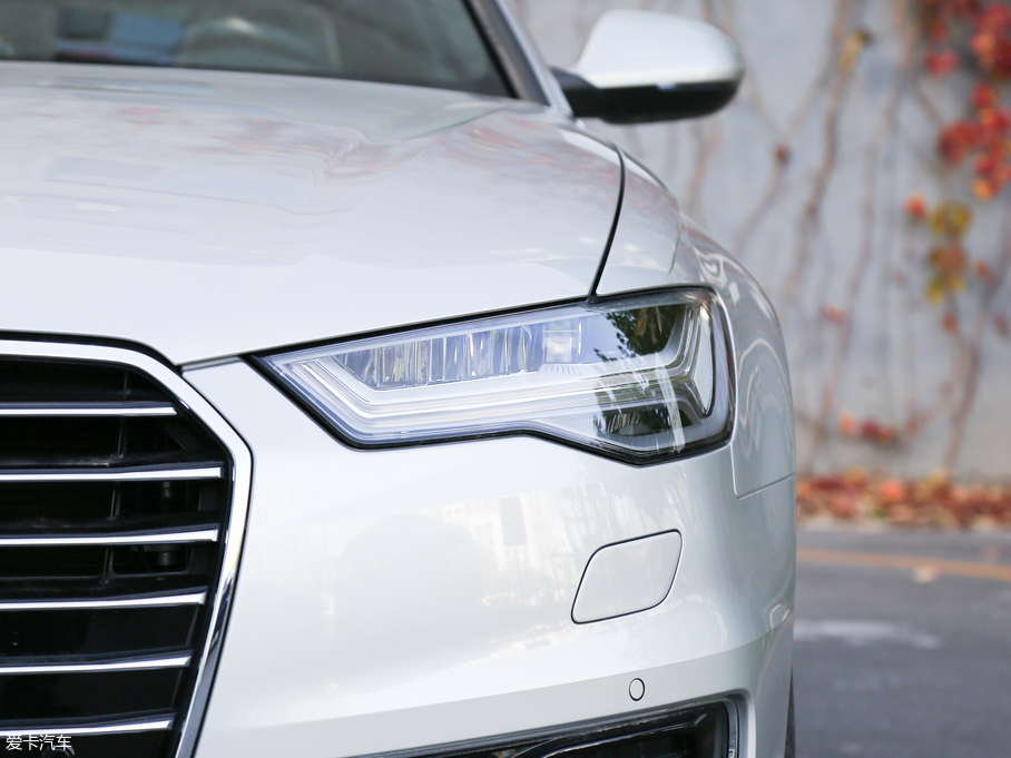 2018WA6L 30o 35 TFSI \