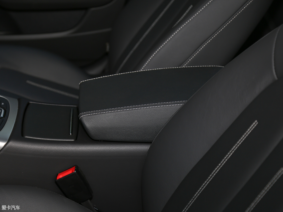 2018WA6L 30o(j) 35 TFSI \