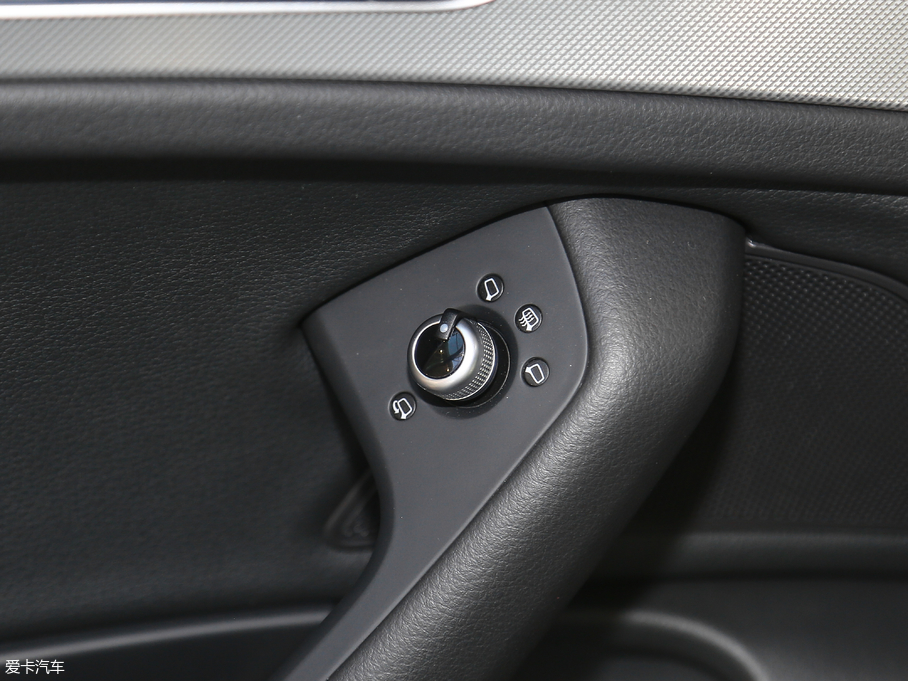 2018WA6L 30o 35 TFSI r