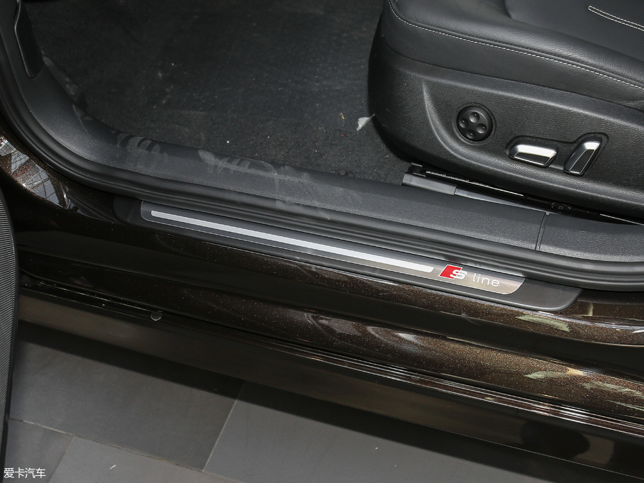 2018WA6L 30o 35 TFSI r