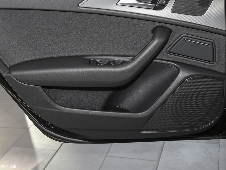 2018WA6L 30o(j) 35 TFSI r