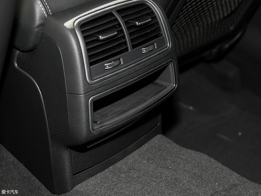 2018WA6L 30o 35 TFSI r