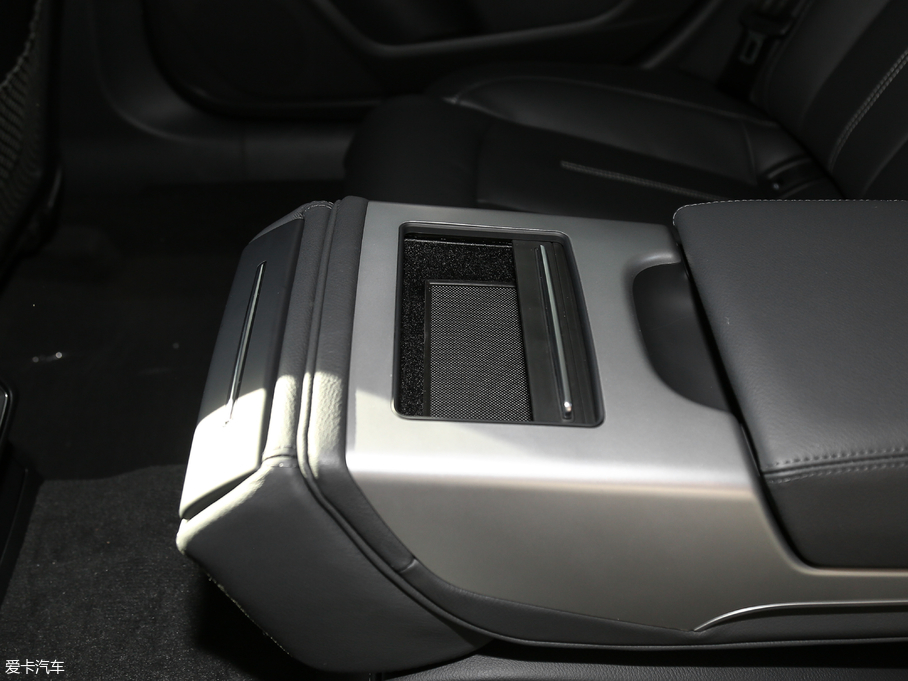 2018WA6L 30o 35 TFSI r