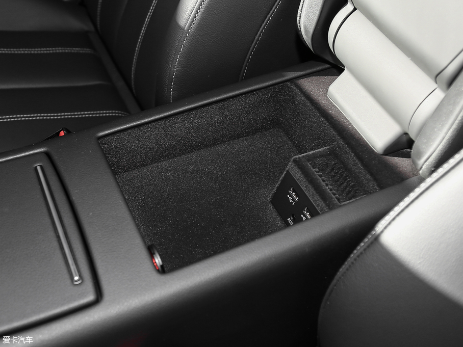 2018WA6L 30o 35 TFSI r