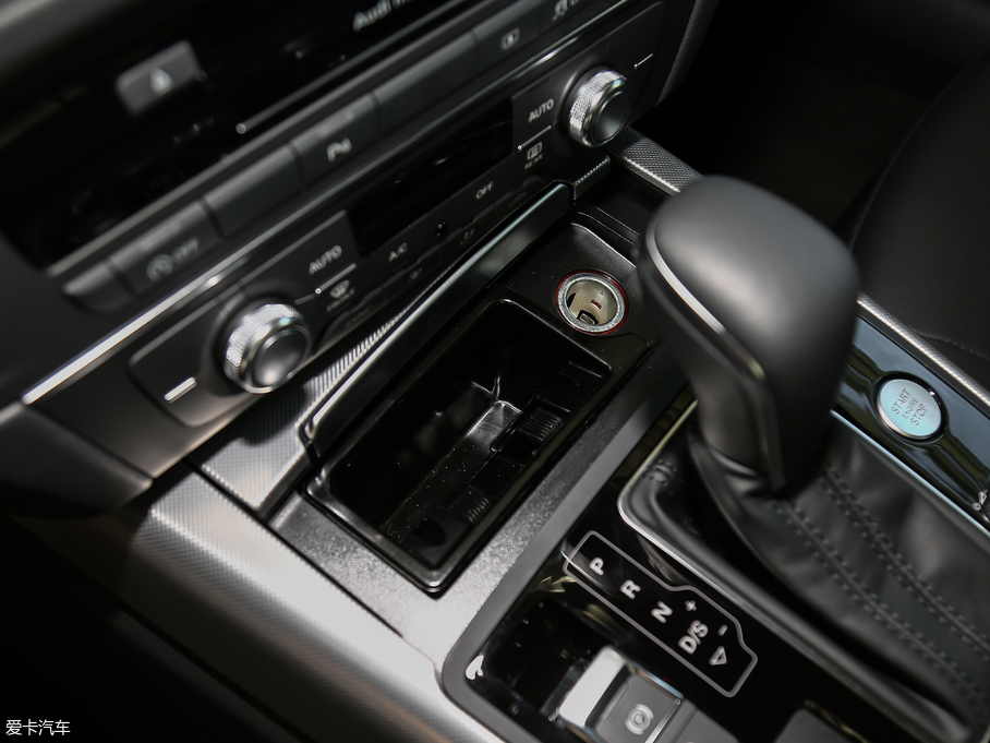 2018?yun)WA6L 30o(j) 45 TFSI quattro \(yn)(dng)