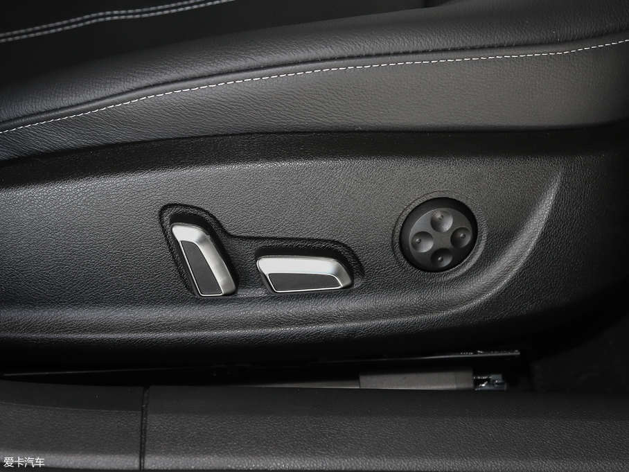 2018WA6L 30o 45 TFSI quattro \