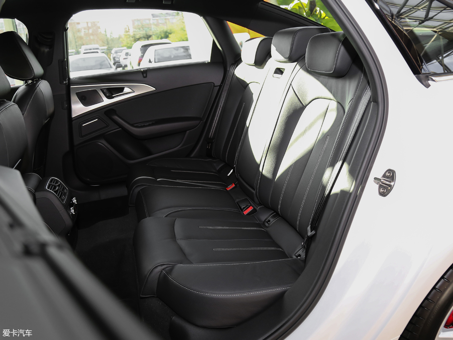 2018?yun)WA6L 30o(j) 45 TFSI quattro \(yn)(dng)