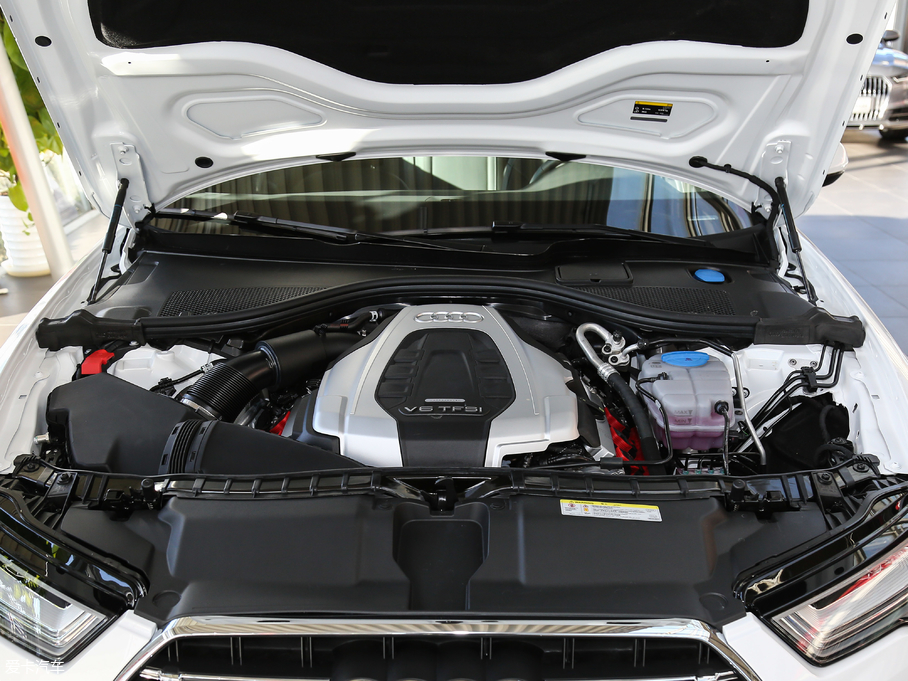 2018?yun)WA6L 30o(j) 45 TFSI quattro \(yn)(dng)