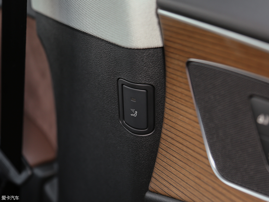 2018WA6L 30o 45 TFSI quattro A