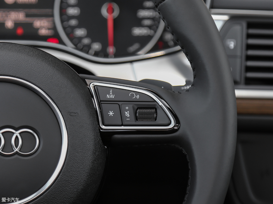 2018?yun)WA6L 30o(j) 45 TFSI quattro A