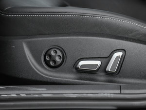 201830o 35 TFSI \ {{