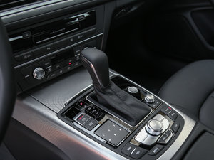 201830o 35 TFSI \ QU