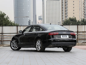 201830o 45 TFSI quattro \ 45