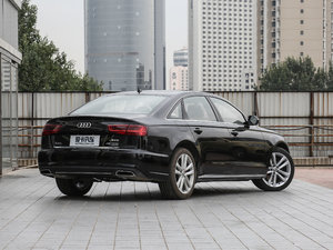 201830o 45 TFSI quattro \ w^