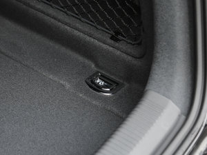 201830o 45 TFSI quattro \ g