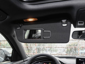 201830o 45 TFSI quattro \ g