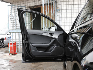 201830o 45 TFSI quattro \ {λ܇T