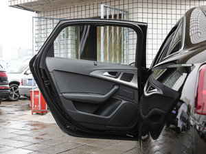 201830o 45 TFSI quattro \ ܇T