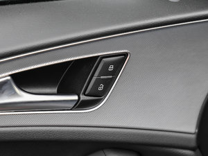 201830o(j) 45 TFSI quattro \(yn)(dng) g