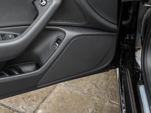 201830o(j) 45 TFSI quattro \(yn)(dng) g